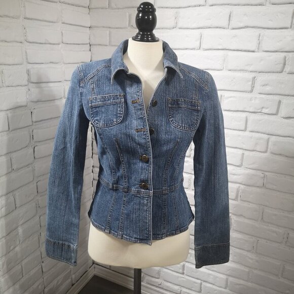 Anne Taylor Loft Ladies Size 6 Medium Wash Button Front Jean Jacket - Picture 1 of 12